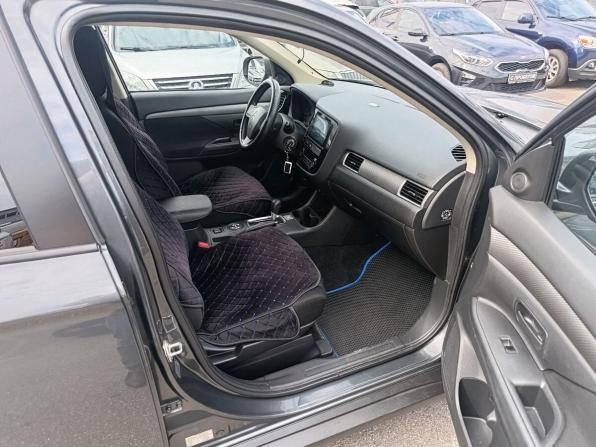 Mitsubishi Outlander III Рестайлинг с пробегом 2014 года, цена 1 349 000 рублей, 140140 км, внедорожник, Автокод Объявления