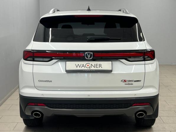 Changan CS35 Plus I Рестайлинг с пробегом 2023 года, цена 1 736 000 рублей, 54000 км, внедорожник, Автокод Объявления
