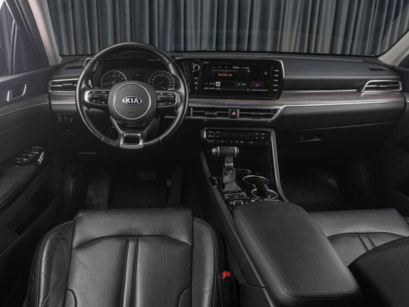 Kia K5 III с пробегом 2020 года, цена 2 459 000 рублей, 119863 км, седан, Автокод Объявления