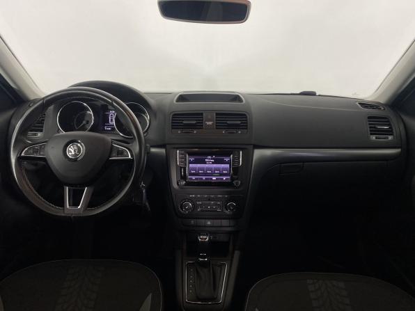 Skoda Yeti I Рестайлинг с пробегом 2017 года, цена 1 550 000 рублей, 113478 км, внедорожник, Автокод Объявления