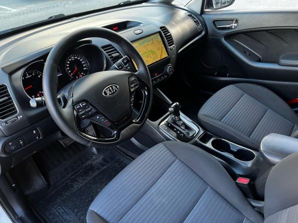 Kia Cerato III Рестайлинг (Classic) с пробегом 2017 года, цена 1 370 000 рублей, 234000 км, седан, Автокод Объявления
