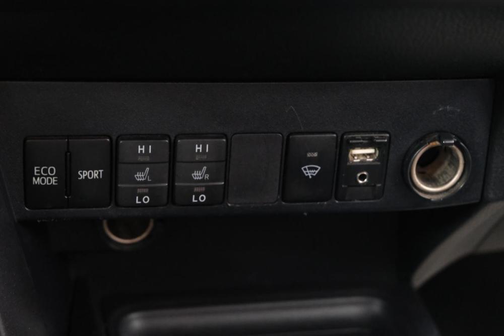 Toyota RAV4 IV (XA40) Омск  - изображение 17