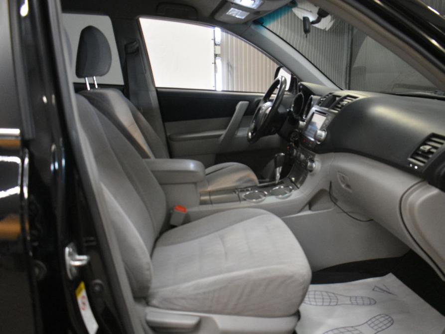 Toyota Highlander II (XU40) Рестайлинг Мончегорск  - изображение 18