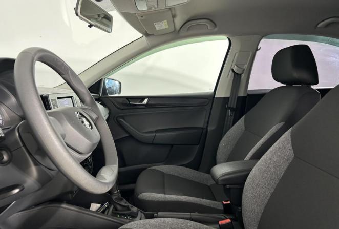 Skoda Rapid II с пробегом 2021 года, цена 1 890 000 рублей, 41761 км, лифтбек, Автокод Объявления