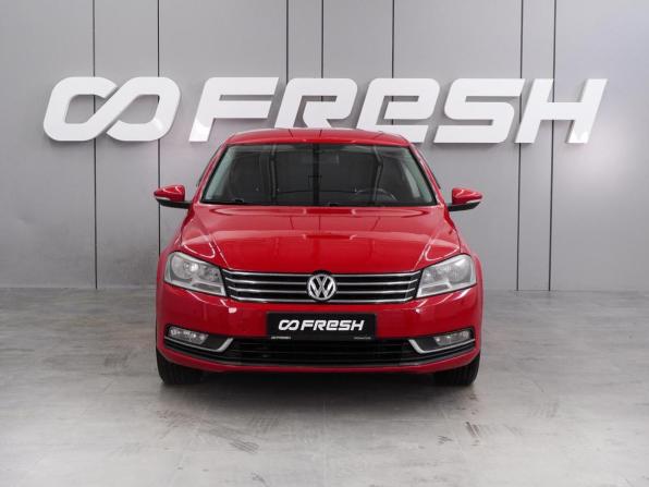 Volkswagen Passat B7 с пробегом 2012 года, цена 999 000 рублей, 215589 км, седан, Автокод Объявления
