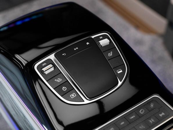 Mercedes-Benz V-Класс III (W447) Рестайлинг 2 с пробегом 2026 года, цена 37 200 000 рублей, 23 км, минивэн, Автокод Объявления