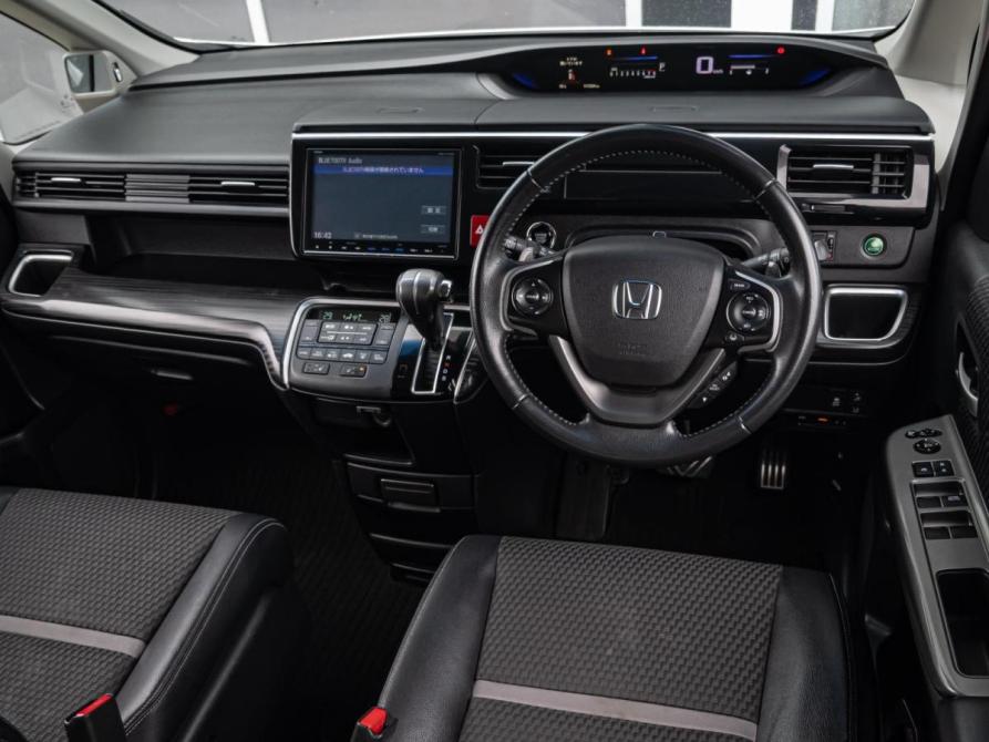 Honda Stepwgn V Краснодар  - изображение 6