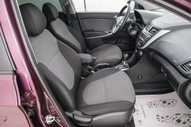Hyundai Solaris I с пробегом 2013 года, цена 899 000 рублей, 123029 км, седан, Автокод Объявления