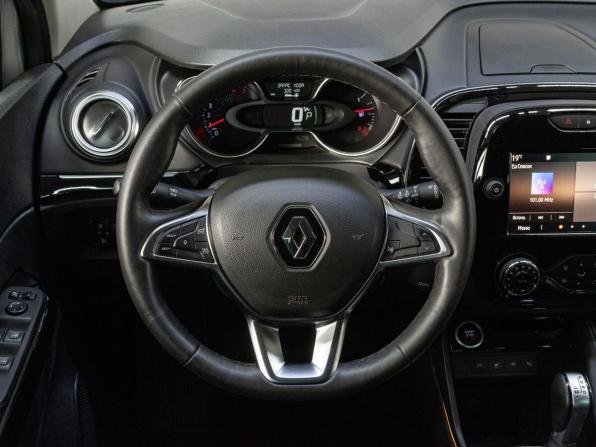 Renault Kaptur I Рестайлинг с пробегом 2020 года, цена 1 749 000 рублей, 35577 км, внедорожник, Автокод Объявления