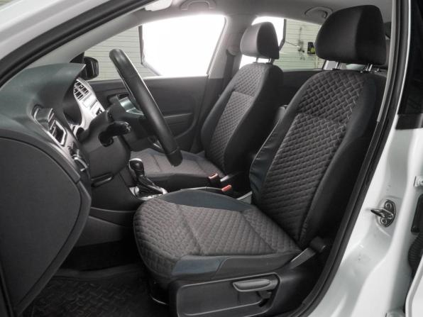 Volkswagen Polo V Рестайлинг с пробегом 2020 года, цена 1 267 000 рублей, 156006 км, седан, Автокод Объявления