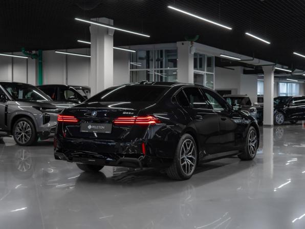 BMW 5 серии VIII (G60/G61/G68) с пробегом 2025 года, цена 7 600 000 рублей, 7277 км, седан, Автокод Объявления