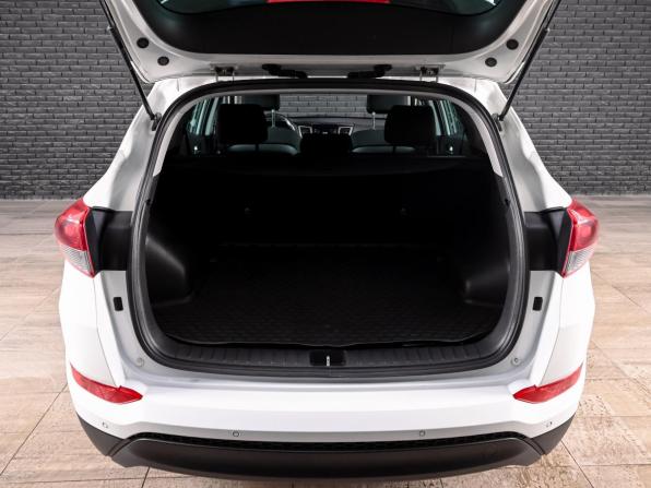 Hyundai Tucson III с пробегом 2017 года, цена 1 900 000 рублей, 200177 км, внедорожник, Автокод Объявления