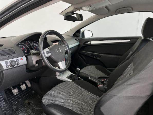 Opel Astra H Рестайлинг с пробегом 2010 года, цена 379 000 рублей, 232597 км, хэтчбек, Автокод Объявления