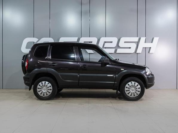Chevrolet Niva I Рестайлинг с пробегом 2013 года, цена 549 000 рублей, 151488 км, внедорожник, Автокод Объявления