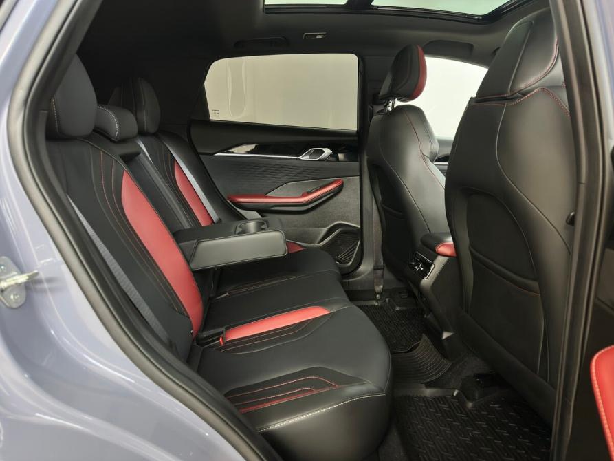 Geely Coolray I Рестайлинг Москва  - изображение 17