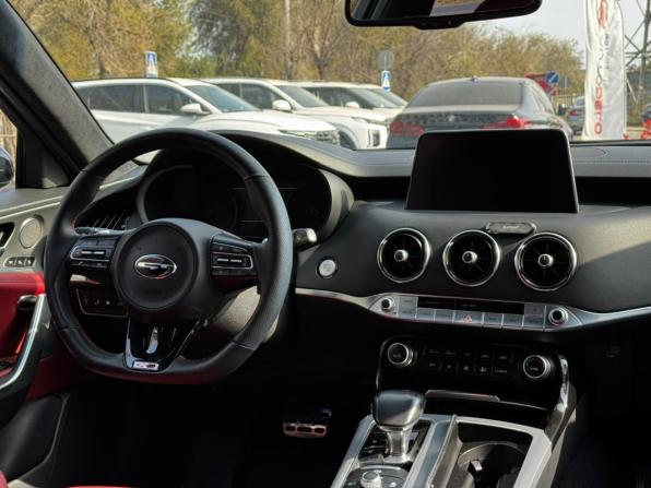 Kia Stinger I с пробегом 2019 года, цена 2 850 000 рублей, 133280 км, лифтбек, Автокод Объявления