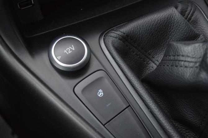 Ford Focus III Рестайлинг с пробегом 2019 года, цена 1 370 000 рублей, 98325 км, универсал, Автокод Объявления