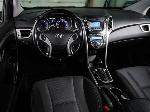 Hyundai i30 II с пробегом 2015 года, цена 1 177 000 рублей, 137467 км, универсал, Автокод Объявления