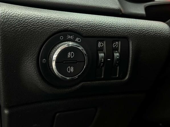 Opel Astra J Рестайлинг с пробегом 2013 года, цена 700 000 рублей, 142000 км, седан, Автокод Объявления