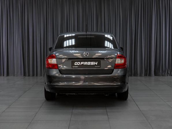 Skoda Rapid I с пробегом 2015 года, цена 979 000 рублей, 143754 км, лифтбек, Автокод Объявления