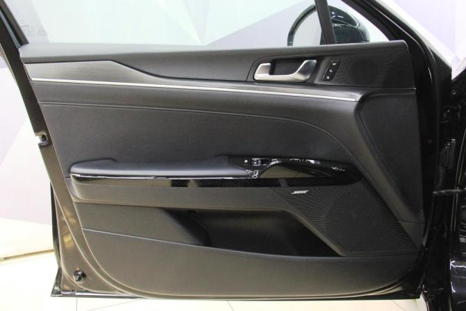 Kia K5 III с пробегом 2021 года, цена 3 035 000 рублей, 81341 км, седан, Автокод Объявления