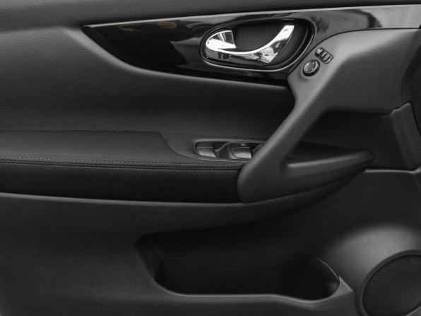 Nissan Qashqai II с пробегом 2017 года, цена 1 640 000 рублей, 126114 км, внедорожник, Автокод Объявления