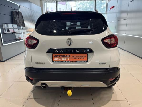 Renault Kaptur I с пробегом 2019 года, цена 1 549 000 рублей, 129000 км, внедорожник, Автокод Объявления