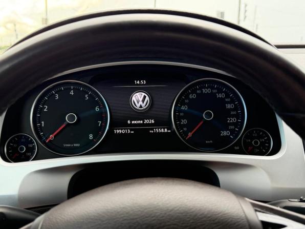 Volkswagen Touareg II с пробегом 2013 года, цена 2 300 000 рублей, 198980 км, внедорожник, Автокод Объявления