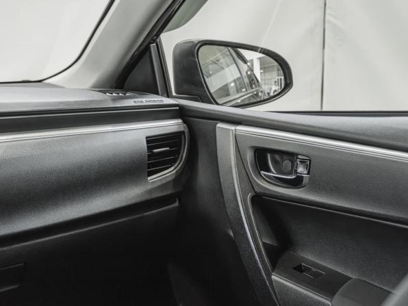 Toyota Corolla XI (E160 E170 E180) с пробегом 2014 года, цена 1 020 000 рублей, 186899 км, седан, Автокод Объявления