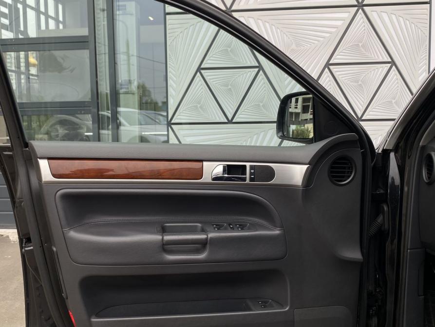 Volkswagen Touareg I Москва  - изображение 16
