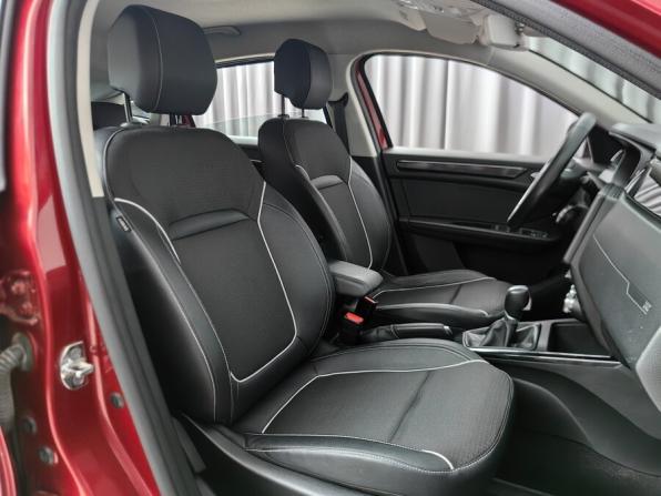 Renault Arkana I с пробегом 2019 года, цена 1 284 000 рублей, 180126 км, внедорожник, Автокод Объявления