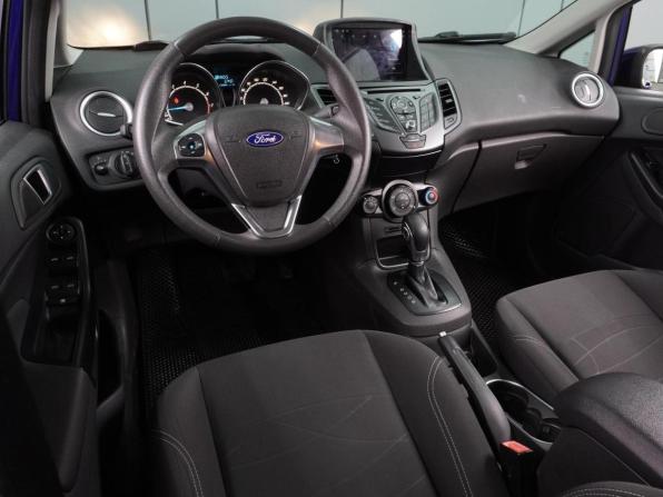 Ford Fiesta Mk6 Рестайлинг с пробегом 2016 года, цена 934 000 рублей, 86165 км, хэтчбек, Автокод Объявления