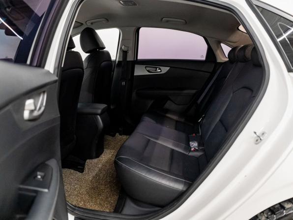 Kia K3 II с пробегом 2021 года, цена 1 650 000 рублей, 61000 км, седан, Автокод Объявления