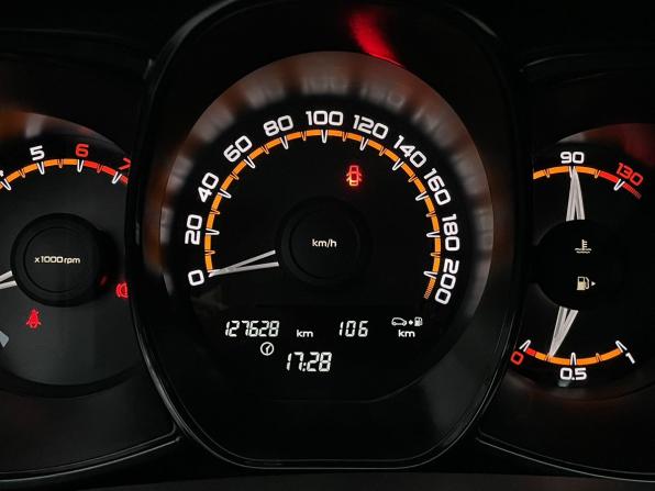 Lada (ВАЗ) Vesta I с пробегом 2019 года, цена 860 000 рублей, 127627 км, седан, Автокод Объявления