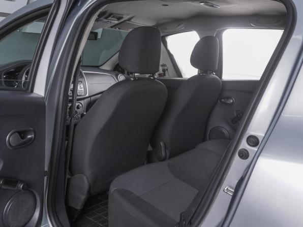 Renault Sandero II Рестайлинг с пробегом 2020 года, цена 970 000 рублей, 108780 км, хэтчбек, Автокод Объявления