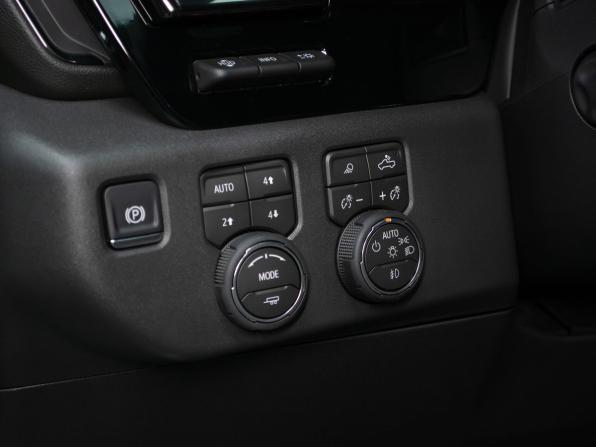 Chevrolet Silverado IV (T1XX) Рестайлинг с пробегом 2026 года, цена 11 499 000 рублей, 75 км, offers.body_type.unknown, Автокод Объявления