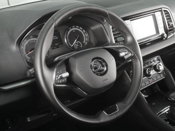 Skoda Karoq I с пробегом 2022 года, цена 2 100 000 рублей, 95466 км, внедорожник, Автокод Объявления