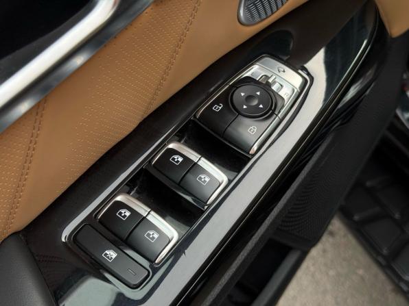 Kia Mohave I Рестайлинг 2 с пробегом 2022 года, цена 5 250 000 рублей, 56000 км, внедорожник, Автокод Объявления