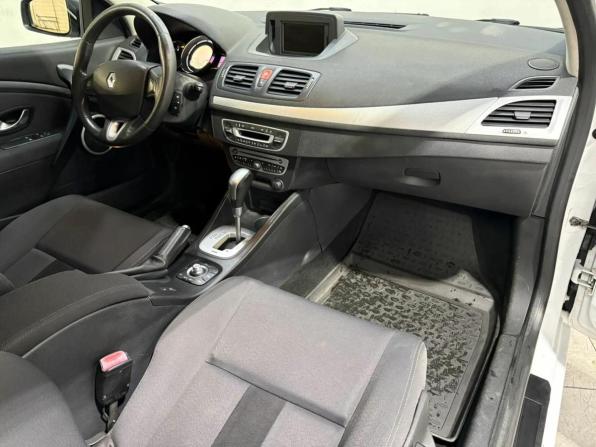 Renault Megane III с пробегом 2011 года, цена 610 000 рублей, 188803 км, хэтчбек, Автокод Объявления