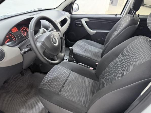 Renault Sandero I с пробегом 2012 года, цена 490 000 рублей, 203098 км, хэтчбек, Автокод Объявления
