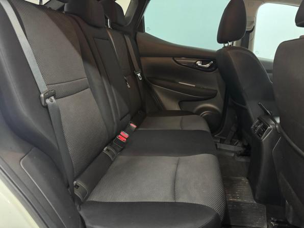 Nissan Qashqai II с пробегом 2018 года, цена 1 748 000 рублей, 120463 км, внедорожник, Автокод Объявления