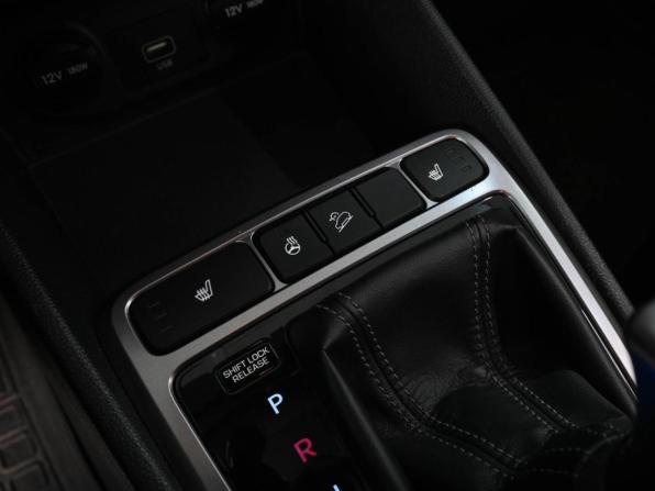 Hyundai Creta I Рестайлинг с пробегом 2021 года, цена 1 699 000 рублей, 57017 км, внедорожник, Автокод Объявления