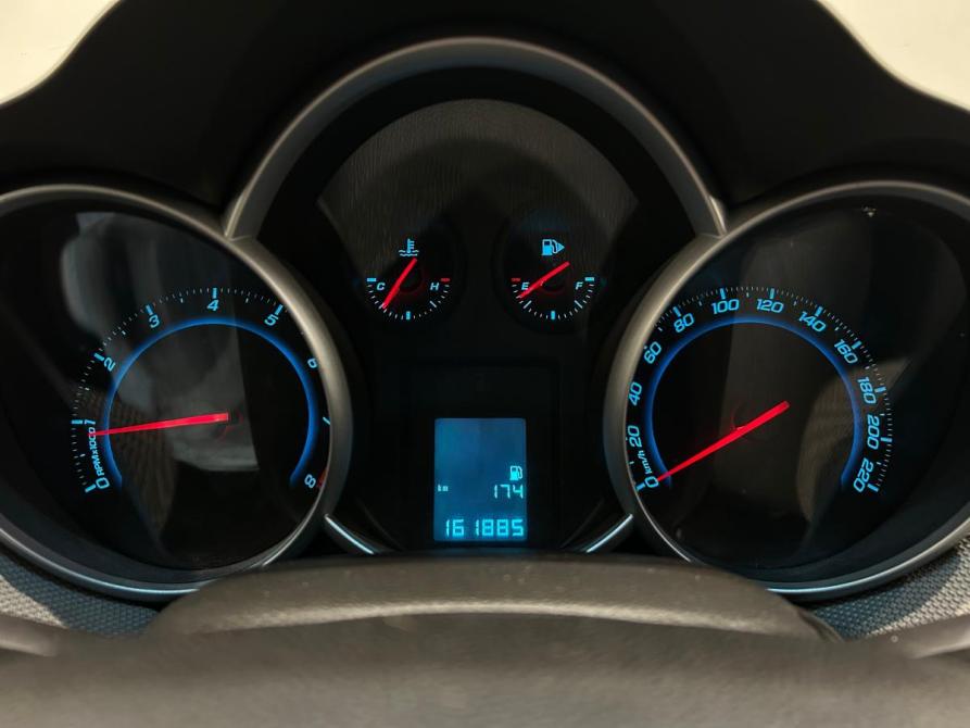 Chevrolet Cruze I Рестайлинг Санкт-Петербург  - изображение 22
