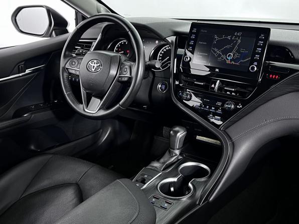 Toyota Camry VIII (XV70) Рестайлинг с пробегом 2021 года, цена 3 460 000 рублей, 88200 км, седан, Автокод Объявления