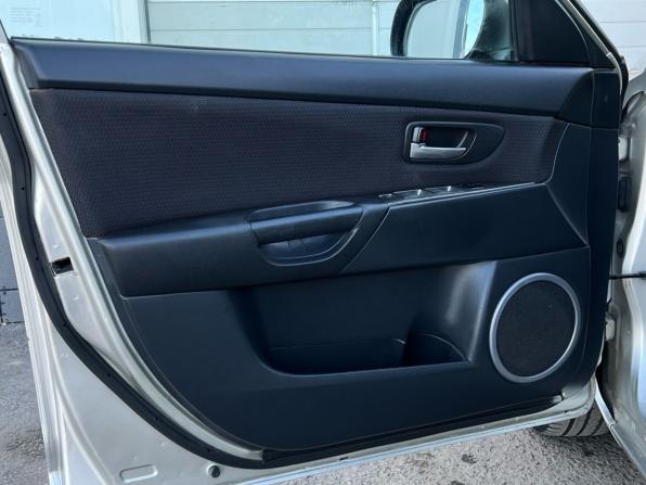 Mazda 3 I (BK) Рестайлинг с пробегом 2007 года, цена 599 000 рублей, 269734 км, седан, Автокод Объявления