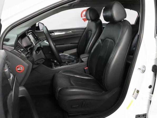 Hyundai Sonata VII (LF) Рестайлинг с пробегом 2019 года, цена 1 730 000 рублей, 125000 км, седан, Автокод Объявления