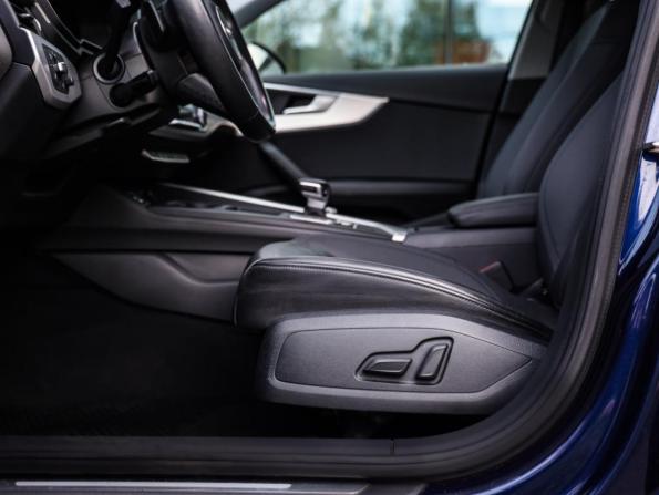Audi A4 V (B9) Рестайлинг с пробегом 2020 года, цена 3 199 000 рублей, 109488 км, седан, Автокод Объявления