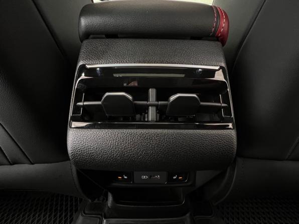 Geely Coolray I Рестайлинг с пробегом 2024 года, цена 2 250 000 рублей, 39050 км, внедорожник, Автокод Объявления