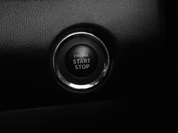 Suzuki Swift V с пробегом 2017 года, цена 1 349 000 рублей, 111140 км, хэтчбек, Автокод Объявления
