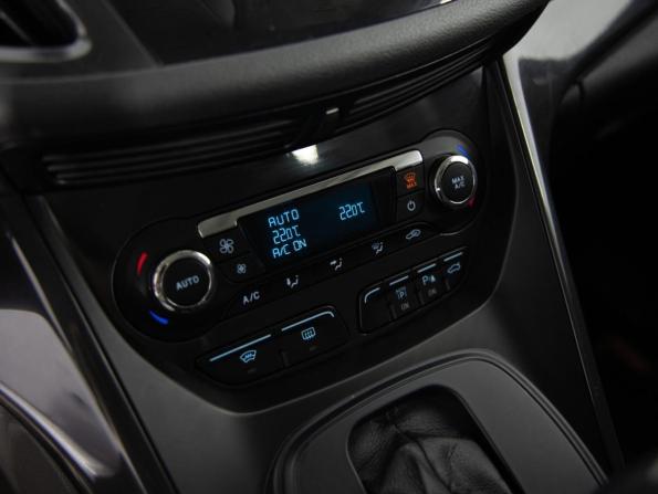 Ford Kuga II с пробегом 2013 года, цена 1 099 000 рублей, 157500 км, внедорожник, Автокод Объявления